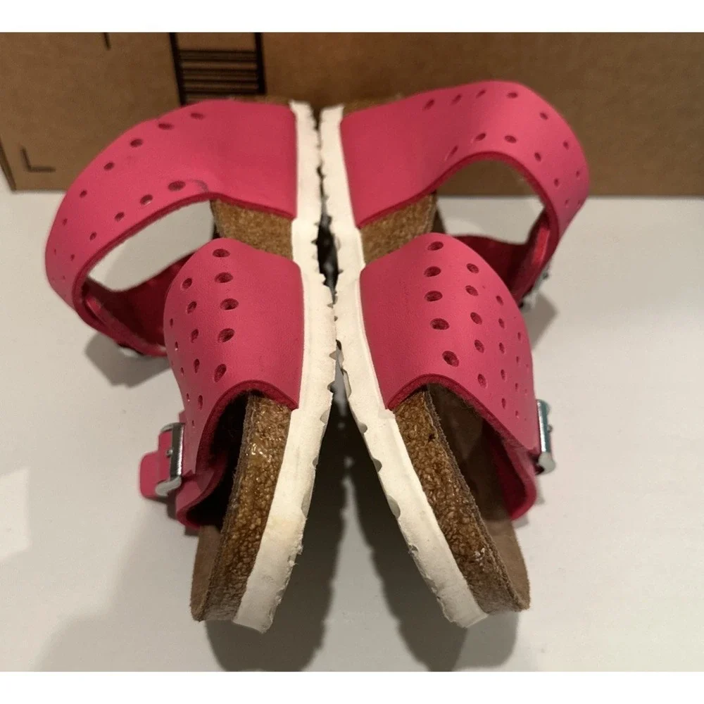 Birki's Birkenstock EU36/US 5 Narrow Freeport Perforated Pink Leather Sandals